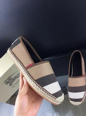 Burberry Loafers Women_001